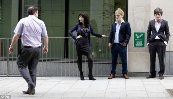 halloween non smoking mask resized 600