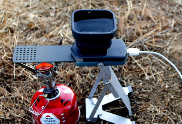 3018670 inline i light this thing on fire to charge your phone (1) resized 600